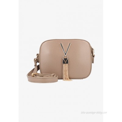 Valentino Bags DIVINA Across body bag taupe 